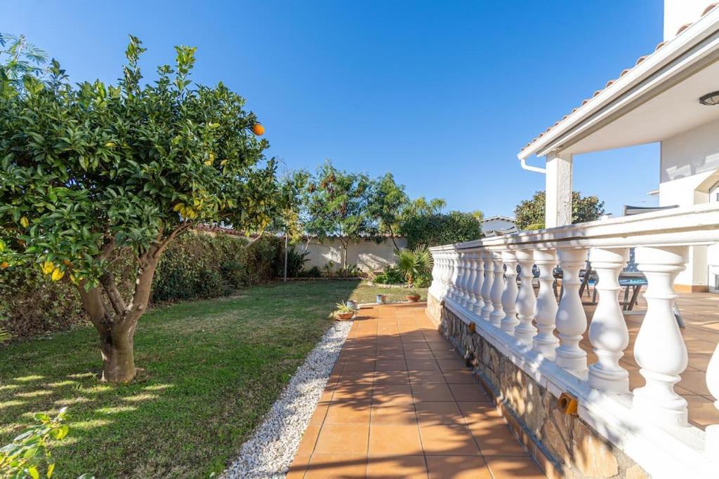 Sm21-Gran Casa De Vacaciones En La Playa, 4 Habitaciones, Climatizada, Piscina, Barbacoa Y Wifi Empuriabrava Dış mekan fotoğraf